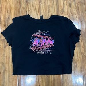 Black Cropped Graphic Tee